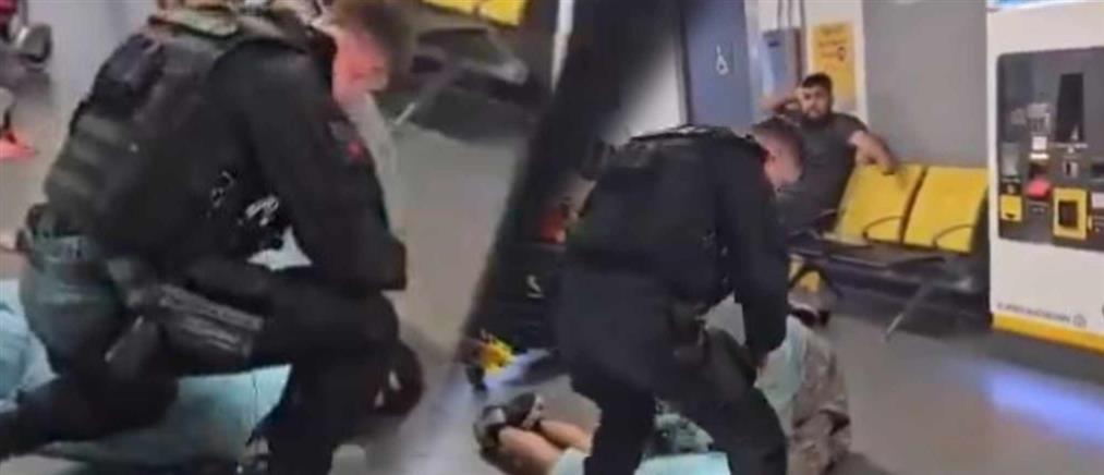 Βρετανία: Αστυνομικός κλωτσά άνδρα στο κεφάλι (ΣΚΛΗΡΕΣ ΕΙΚΟΝΕΣ)