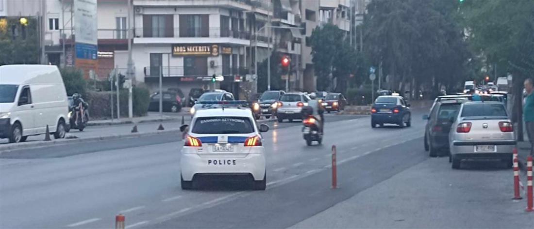 Θεσσαλονίκη: αστυνομικοί άνοιξαν δρόμο για έγκυο