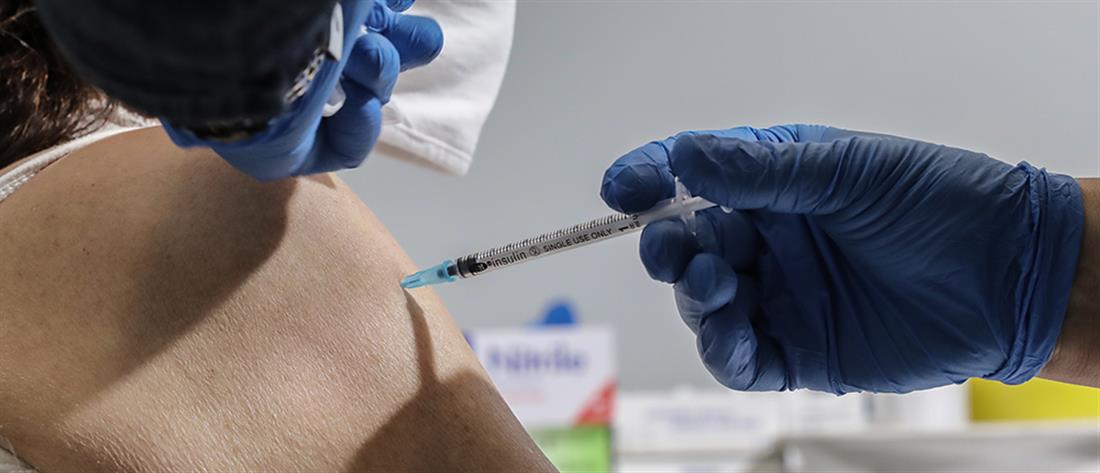 Κοντοζαμάνης σε υγειονομικούς: Εμβολιαστείτε, αλλιώς αναστολή 