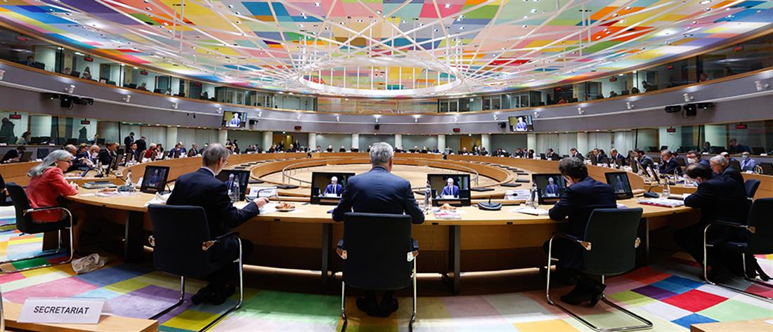 Eurogroup: “Πράσινο φως” για την έξοδο της Ελλάδας από την ενισχυμένη εποπτεία