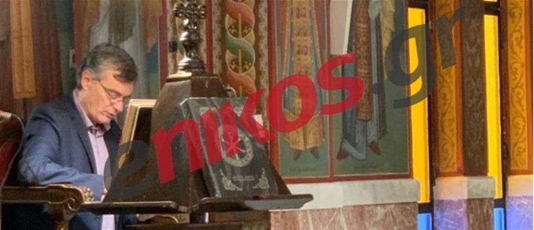 Κυριακή της Σταυροπροσκυνήσεως: ο Σωτήρης Τσιόδρας στο ψαλτήρι ναού στα Σπάτα