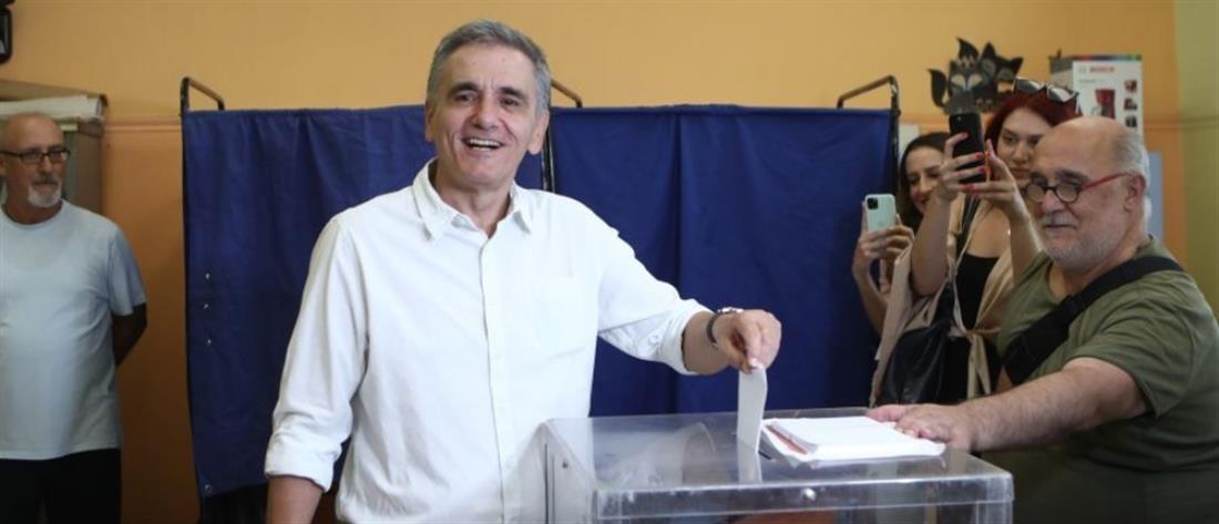 Εκλογές  ΣΥΡΙΖΑ - Τσακαλώτος: Σημαντική μέρα για την κοινωνία και τον κόσμο της Αριστεράς