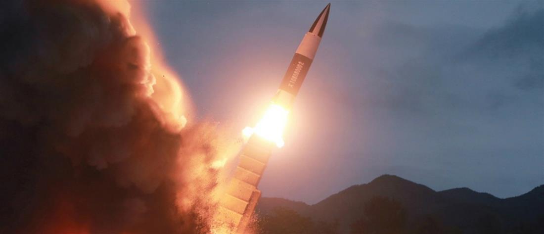 Η Βορεια Κορέα εκτόξευσε δύο βαλλιστικούς πυραύλους