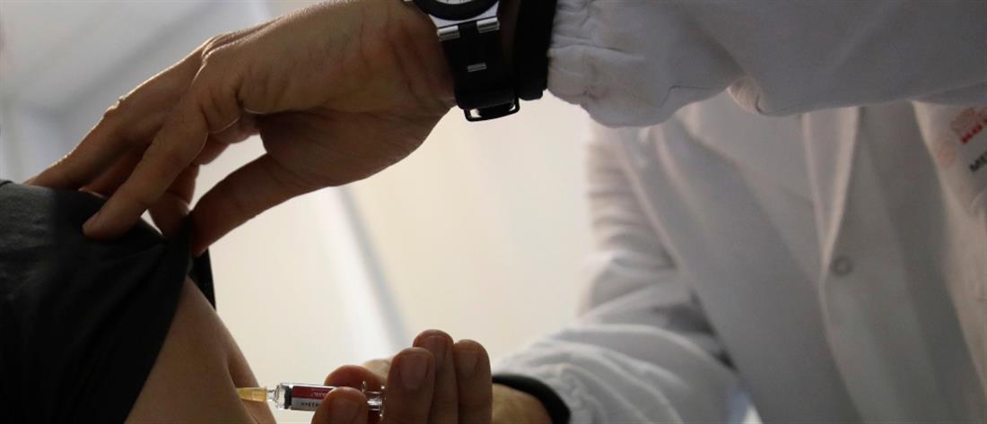 Κορονοϊος: “Aνεμβολίαστοι” από 7/2 χιλιάδες πολίτες
