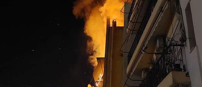 Άγιος Δημήτριος: Φωτιά σε διαμέρισμα