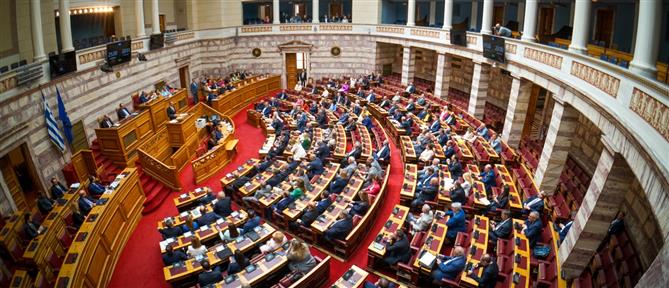 Βουλή - Τουρισμός: Υπερψηφίστηκε το νομοσχέδιο Κεφαλογιάννη