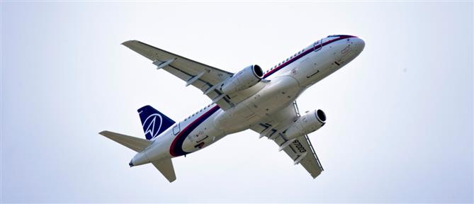 Ρωσία: Επιβατικό αεροπλάνο συνετρίβη στη Μόσχα (βίντεο)