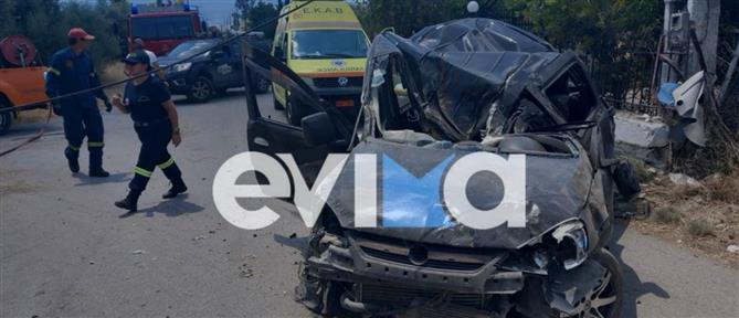 Εύβοια: Νεκρός οδηγός αυτοκινήτου που καρφώθηκε σε κολώνα (εικόνες)