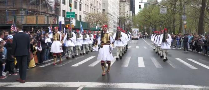Νέα Υόρκη: H καρδιά του ελληνισμού χτύπησε στο Μανχάταν (βίντεο)
